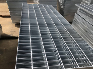 污水處理廠(chǎng)扁鋼鋼格柵板A熱鍍鋅碳鋼金屬鋼格柵板廠(chǎng)家 污水處理廠(chǎng)扁鋼鋼格柵板A熱鍍鋅碳鋼金屬鋼格柵板廠(chǎng)家